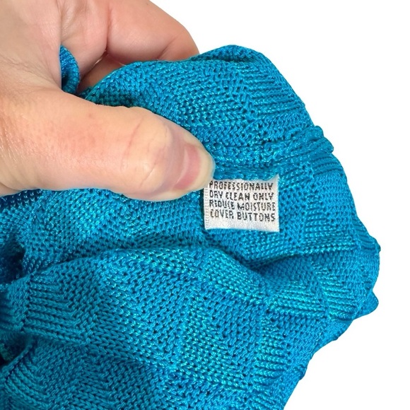 St. John Collection Textured Triangle Long Cardigan Sweater Jacket in Turquoise - Picture 7 of 7